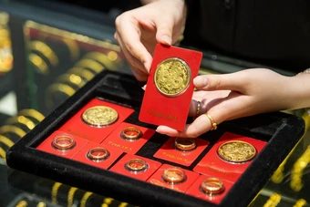 Giá vàng hôm nay 2/10: Hồi phục nhẹ