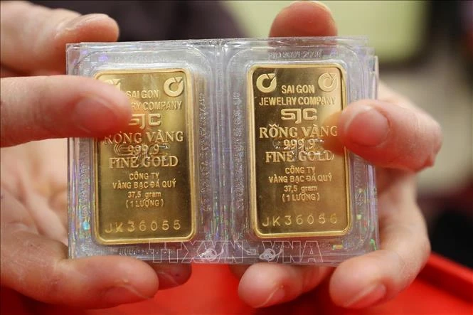 Giá vàng sáng 3/6 giảm về mức thấp nhất trong nhiều tháng qua Giá vàng sáng 3/6 giảm về mức thấp nhất trong nhiều tháng qua