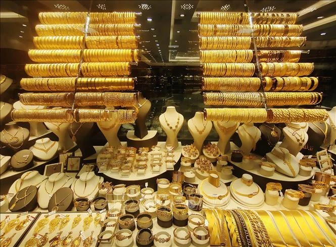 Giá vàng tăng mạnh nhất trong 6 tháng nhờ triển vọng thỏa thuận Hormuz Giá vàng tăng mạnh nhất trong 6 tháng nhờ triển vọng thỏa thuận Hormuz