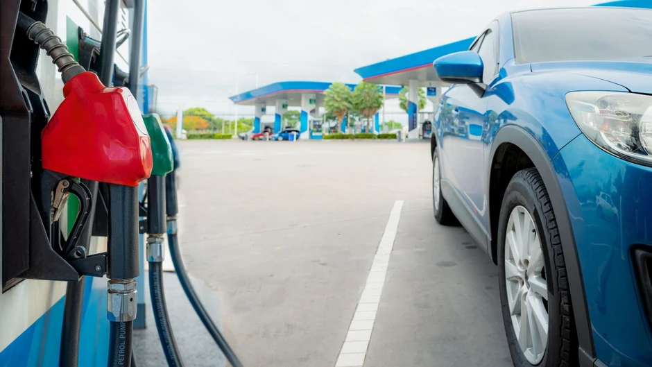 Giá xăng các nước châu Á biến động ra sao giữa sức nóng Trung Đông? Giá xăng các nước châu Á biến động ra sao giữa sức nóng Trung Đông?