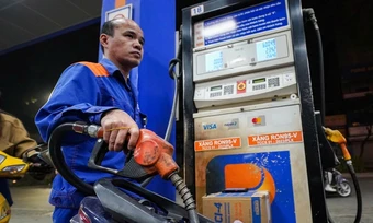 Giá xăng dầu chỉ được điều chỉnh ngay khi tăng trên 15%