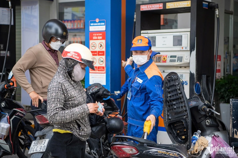Giá xăng dầu hôm nay 9/8: Thế giới ghi nhận tuần lao dốc, trong nước giảm Giá xăng dầu hôm nay 9/8: Thế giới ghi nhận tuần lao dốc, trong nước giảm