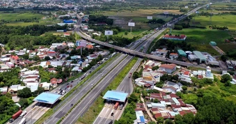 Giải bài toán 30 phút từ Tân Sơn Nhất đi Long Thành