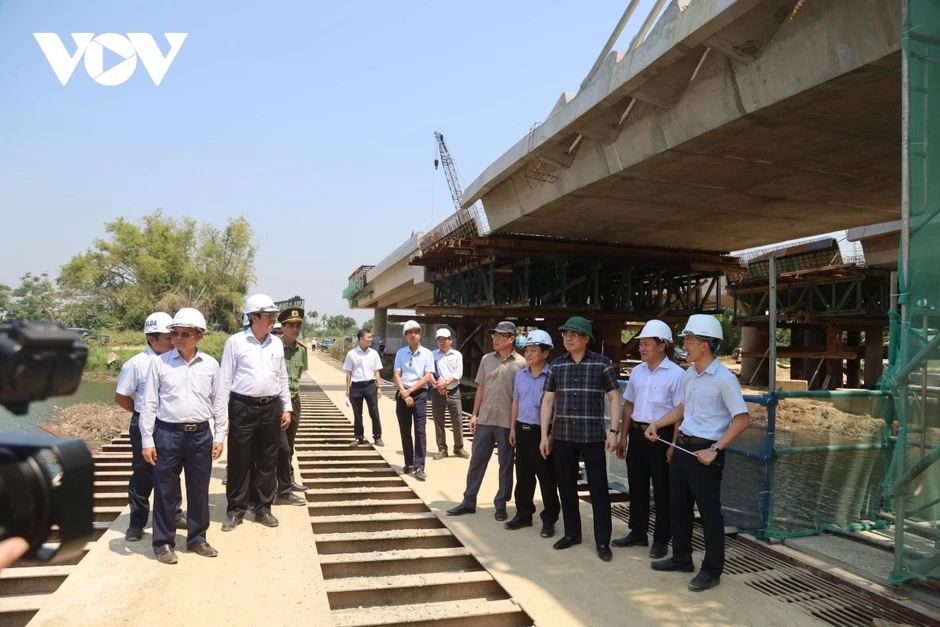 Giải ngân vốn đầu tư công đạt thấp: Quảng Ngãi gấp rút gỡ vướng Giải ngân vốn đầu tư công đạt thấp: Quảng Ngãi gấp rút gỡ vướng