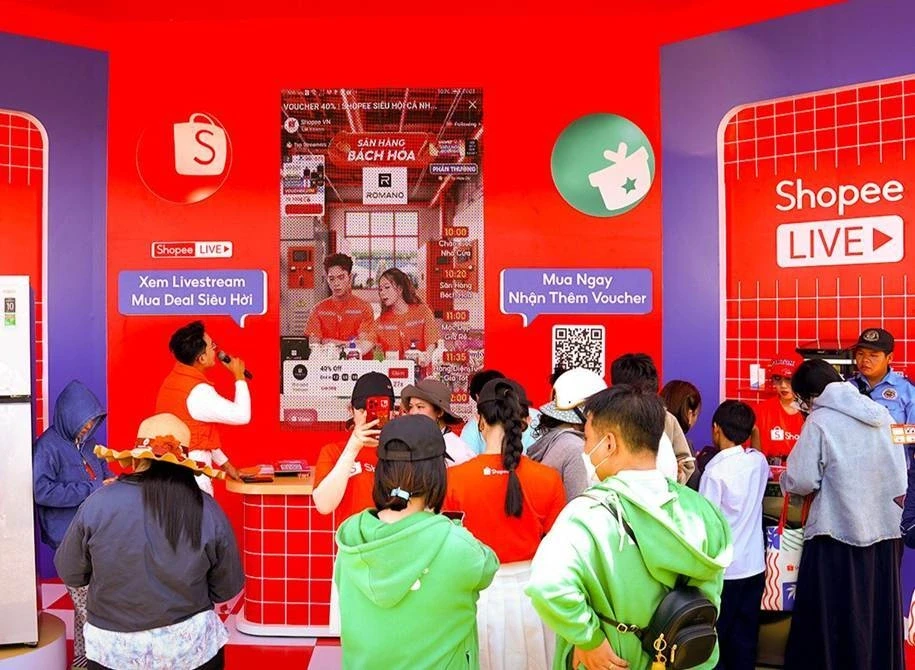 Giám đốc Thương mại Shopee chỉ ra 3 yếu tố tạo nên khác biệt của nhà bán Giám đốc Thương mại Shopee chỉ ra 3 yếu tố tạo nên khác biệt của nhà bán