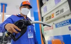 Giảm thuế xăng dầu: Hỗ trợ người dân, thúc đẩy sản xuất, kinh doanh Giảm thuế xăng dầu: Hỗ trợ người dân, thúc đẩy sản xuất, kinh doanh