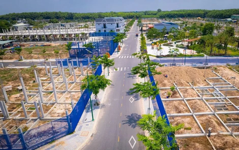 Giao dịch địa ốc giảm mạnh: Thị trường chờ lực đẩy mới Giao dịch địa ốc giảm mạnh: Thị trường chờ lực đẩy mới