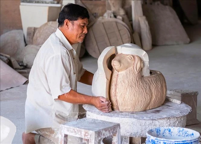 Giữ lửa nghề gốm truyền thống