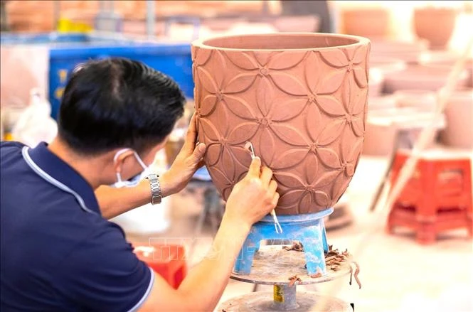 Giữ lửa nghề gốm truyền thống