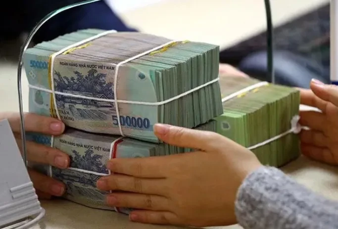 Giữ ổn định thị trường tiền tệ, khơi thông dòng vốn cho tăng trưởng Giữ ổn định thị trường tiền tệ, khơi thông dòng vốn cho tăng trưởng
