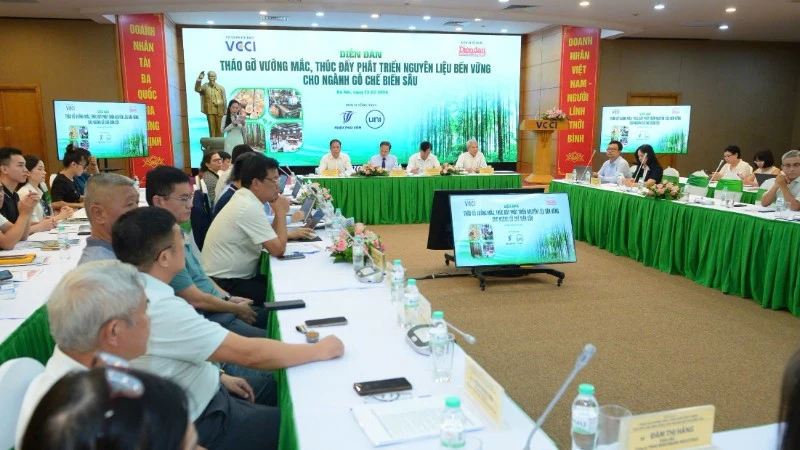 Gỡ nút thắt nguyên liệu để nâng sức cạnh tranh ngành gỗ chế biến sâu Gỡ nút thắt nguyên liệu để nâng sức cạnh tranh ngành gỗ chế biến sâu