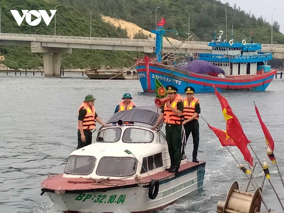 Gỡ “thẻ vàng” IUU: Gia Lai xử phạt trên 9,5 tỷ đồng về vi phạm trên biển Gỡ “thẻ vàng” IUU: Gia Lai xử phạt trên 9,5 tỷ đồng về vi phạm trên biển
