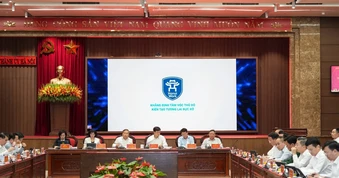 Hà Nội 'chấm điểm' cán bộ trên nền tảng HanoiWork