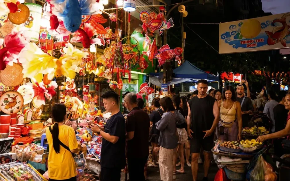 Hà Nội phê duyệt Đề án phát triển kinh tế đêm, hướng tới “Thành phố trải nghiệm văn hóa ban đêm” Hà Nội phê duyệt Đề án phát triển kinh tế đêm, hướng tới “Thành phố trải nghiệm văn hóa ban đêm”