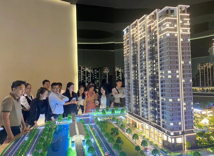 Hạ tầng dẫn lối, giá bất động sản ở 'khu nhà giàu' TP.HCM đang ra sao? Hạ tầng dẫn lối, giá bất động sản ở 'khu nhà giàu' TP.HCM đang ra sao?