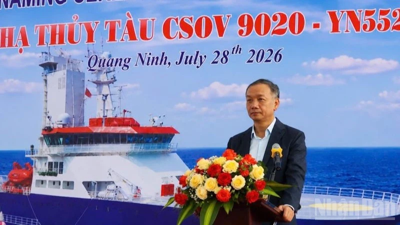 Hạ thủy thành công tàu dịch vụ điện gió hiện đại CSOV Hạ thủy thành công tàu dịch vụ điện gió hiện đại CSOV