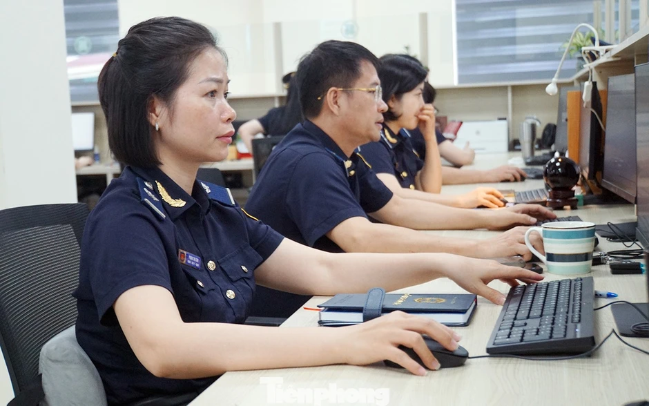 Hải Phòng thu gần 9.500 tỷ từ xuất nhập khẩu 1 tháng Hải Phòng thu gần 9.500 tỷ từ xuất nhập khẩu 1 tháng