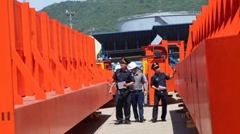 Hải quan hướng dẫn thống nhất chính sách thuế giá trị gia tăng đối với hàng tạm nhập-tái xuất