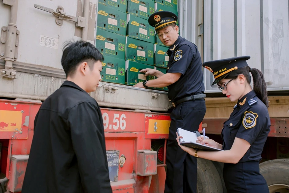 Hải quan khu vực XIV: Kim ngạch xuất nhập khẩu quý I tăng gần 48% Hải quan khu vực XIV: Kim ngạch xuất nhập khẩu quý I tăng gần 48%