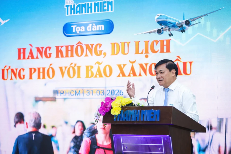 Hàng không, du lịch ứng phó 'cơn lốc ngược' Hàng không, du lịch ứng phó 'cơn lốc ngược'
