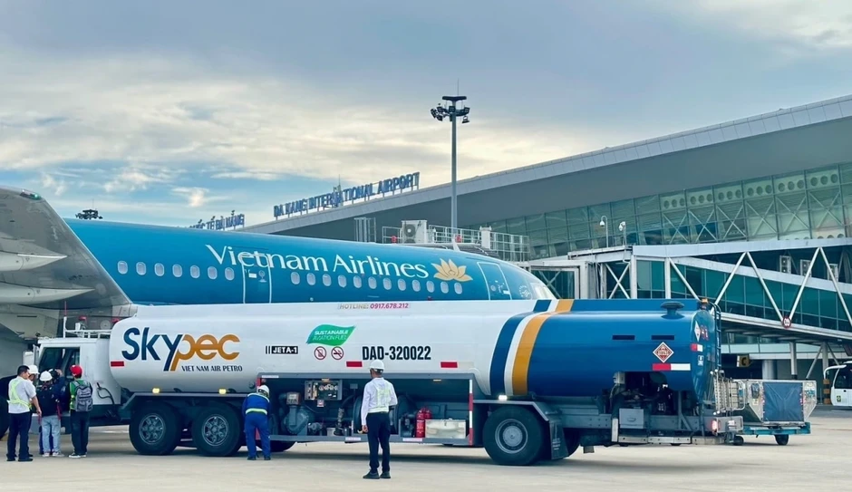 Hàng không Việt Nam linh hoạt ứng phó “bão giá” nhiên liệu Hàng không Việt Nam linh hoạt ứng phó “bão giá” nhiên liệu