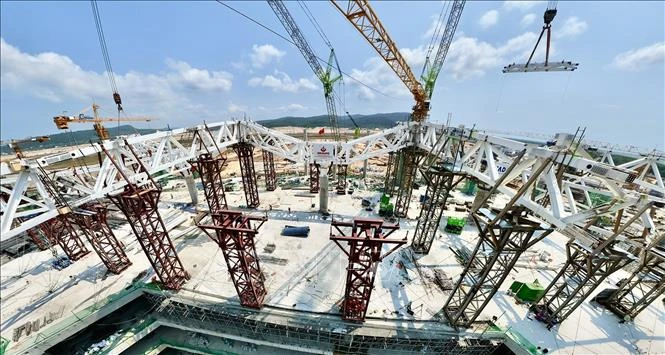 Hạng mục đầu tiên của dự án mở rộng Cảng hàng không Quốc tế Phú Quốc 'cán đích'