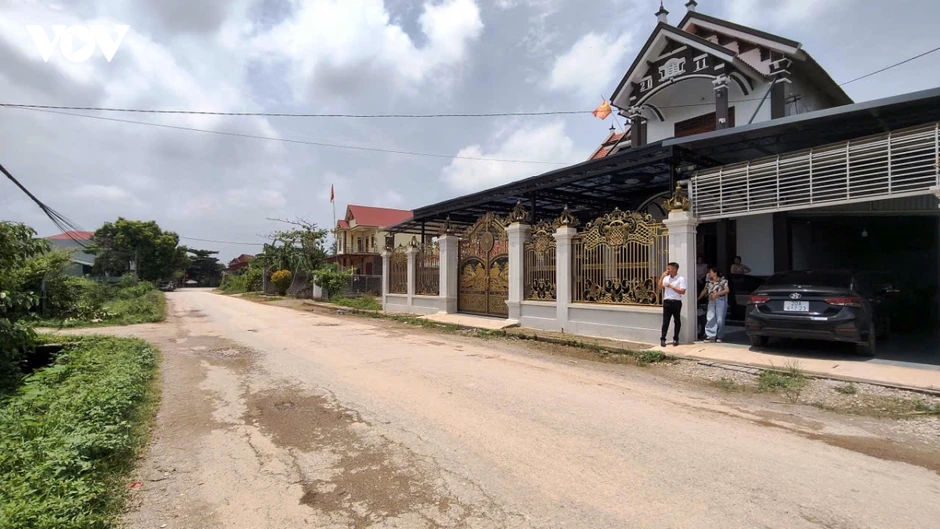Hàng trăm hộ dân hiến đất, đường tỉnh 269C vẫn lỡ hẹn Hàng trăm hộ dân hiến đất, đường tỉnh 269C vẫn lỡ hẹn