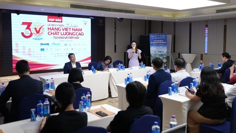 Hàng Việt Nam chất lượng cao bước vào chặng đường mới Hàng Việt Nam chất lượng cao bước vào chặng đường mới