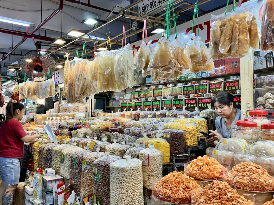 Hộ có doanh thu dưới 1 tỉ đồng bao giờ phải kê khai?