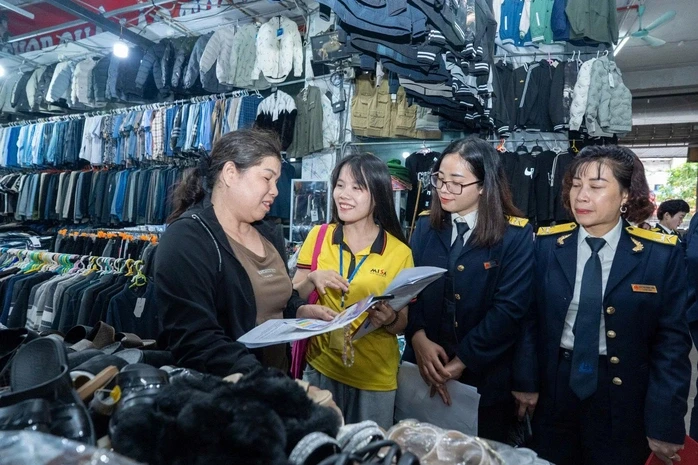 Hộ kinh doanh phải kê khai tất cả tài khoản nhận tiền bán hàng Hộ kinh doanh phải kê khai tất cả tài khoản nhận tiền bán hàng