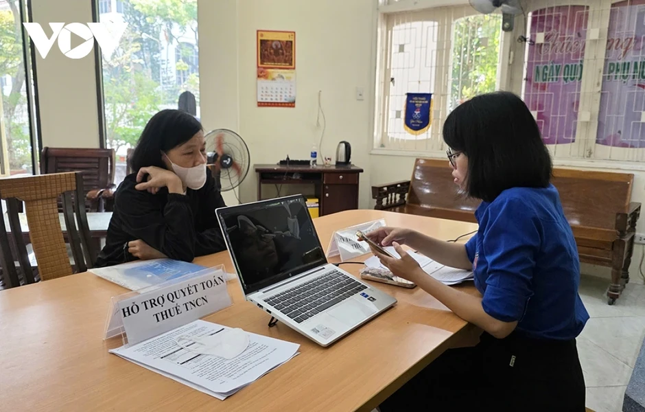Hỗ trợ doanh nghiệp ở Đà Nẵng kê khai cách nộp thuế mới Hỗ trợ doanh nghiệp ở Đà Nẵng kê khai cách nộp thuế mới
