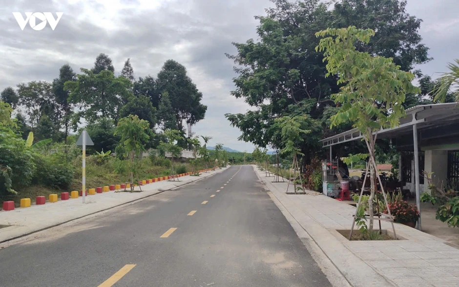 Hỗ trợ đồng bào dân tộc thiểu số Quảng Ngãi thoát nghèo bền vững Hỗ trợ đồng bào dân tộc thiểu số Quảng Ngãi thoát nghèo bền vững