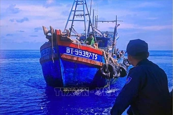 Hỗ trợ ngư dân chuyển đổi nghề