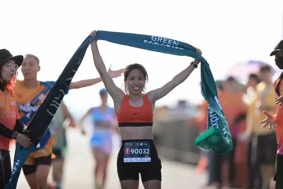 Hoàn thành TinVina Marathon tại Cần Giờ, runner quyết mua Vinhomes Green Paradise để khoẻ hơn mỗi ngày Hoàn thành TinVina Marathon tại Cần Giờ, runner quyết mua Vinhomes Green Paradise để khoẻ hơn mỗi ngày