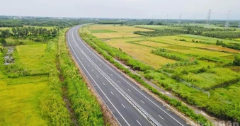 Hoàn thành xây dựng 5.000km đường cao tốc vào năm 2030