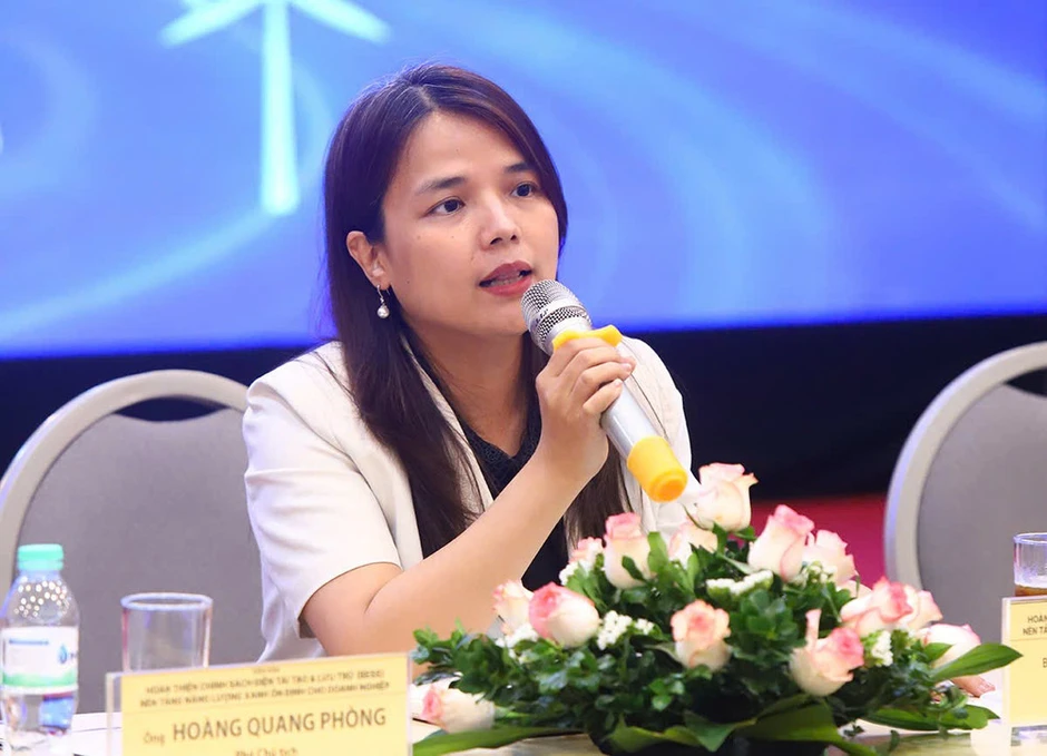 Hoàn thiện chính sách điện tái tạo và lưu trữ: Khơi thông nguồn điện xanh cho doanh nghiệp Hoàn thiện chính sách điện tái tạo và lưu trữ: Khơi thông nguồn điện xanh cho doanh nghiệp
