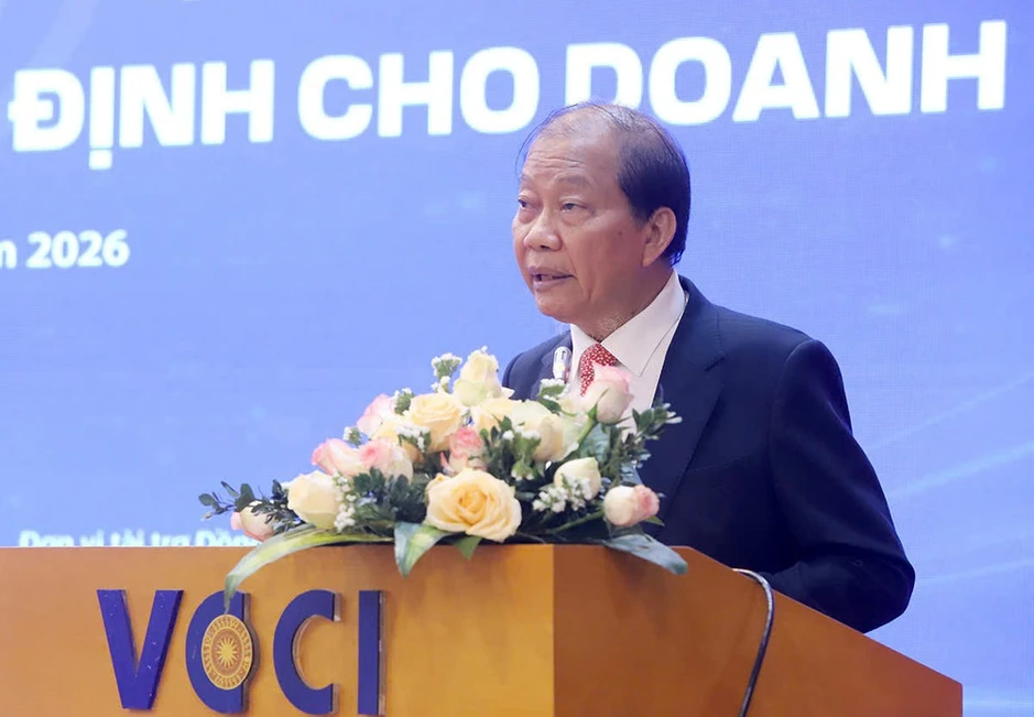 Hoàn thiện chính sách điện tái tạo và lưu trữ: Khơi thông nguồn điện xanh cho doanh nghiệp Hoàn thiện chính sách điện tái tạo và lưu trữ: Khơi thông nguồn điện xanh cho doanh nghiệp