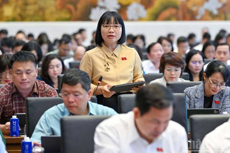 Hoàn thiện cơ chế giá điện, tháo gỡ điểm nghẽn để thúc đẩy thị trường điện cạnh tranh Hoàn thiện cơ chế giá điện, tháo gỡ điểm nghẽn để thúc đẩy thị trường điện cạnh tranh
