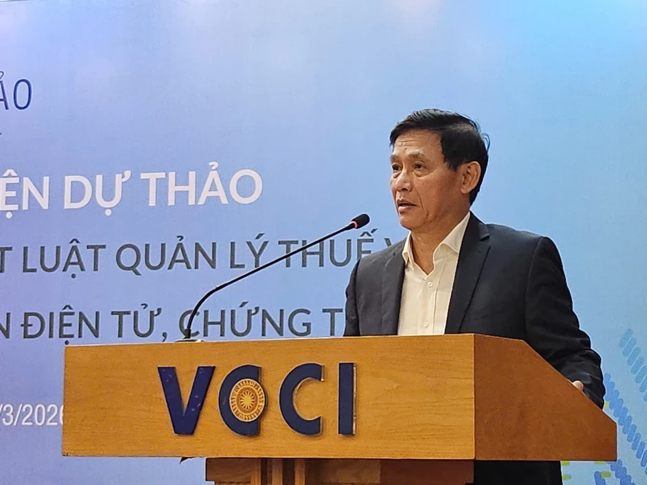 Hoàn thiện Nghị định hóa đơn điện tử và quản lý thuế: Giảm chi phí tuân thủ, gỡ vướng cho doanh nghiệp Hoàn thiện Nghị định hóa đơn điện tử và quản lý thuế: Giảm chi phí tuân thủ, gỡ vướng cho doanh nghiệp