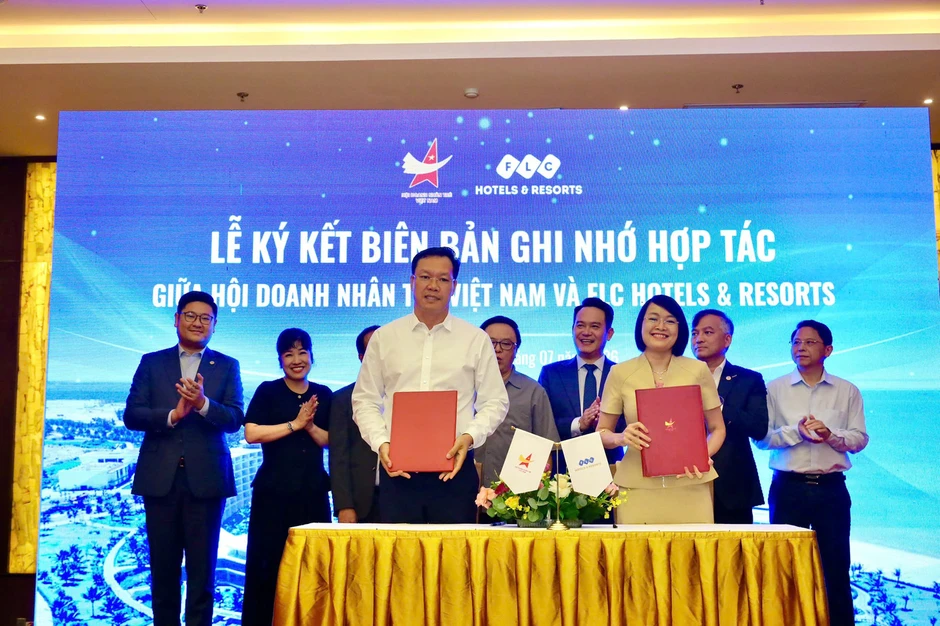 Hội Doanh nhân trẻ Việt Nam ký kết hợp tác chiến lược cùng FLC Hotels & Resorts Hội Doanh nhân trẻ Việt Nam ký kết hợp tác chiến lược cùng FLC Hotels & Resorts