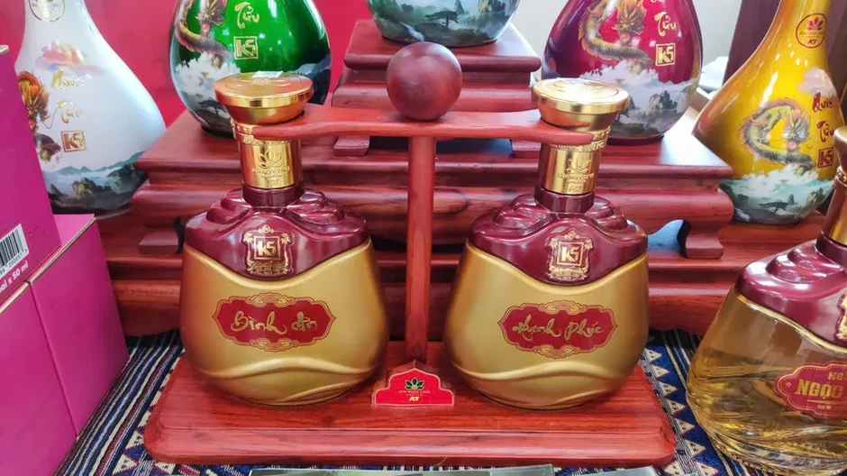 Hội thảo khoa học Sâm Ngọc Linh: Nâng tầm thương hiệu sản phẩm quốc gia Hội thảo khoa học Sâm Ngọc Linh: Nâng tầm thương hiệu sản phẩm quốc gia