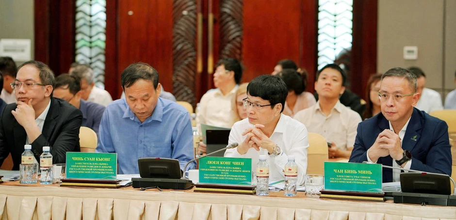 Hội thảo kỷ niệm 45 năm Ngày thành lập Vietsovpetro và 40 năm khai thác tấn dầu đầu tiên Hội thảo kỷ niệm 45 năm Ngày thành lập Vietsovpetro và 40 năm khai thác tấn dầu đầu tiên