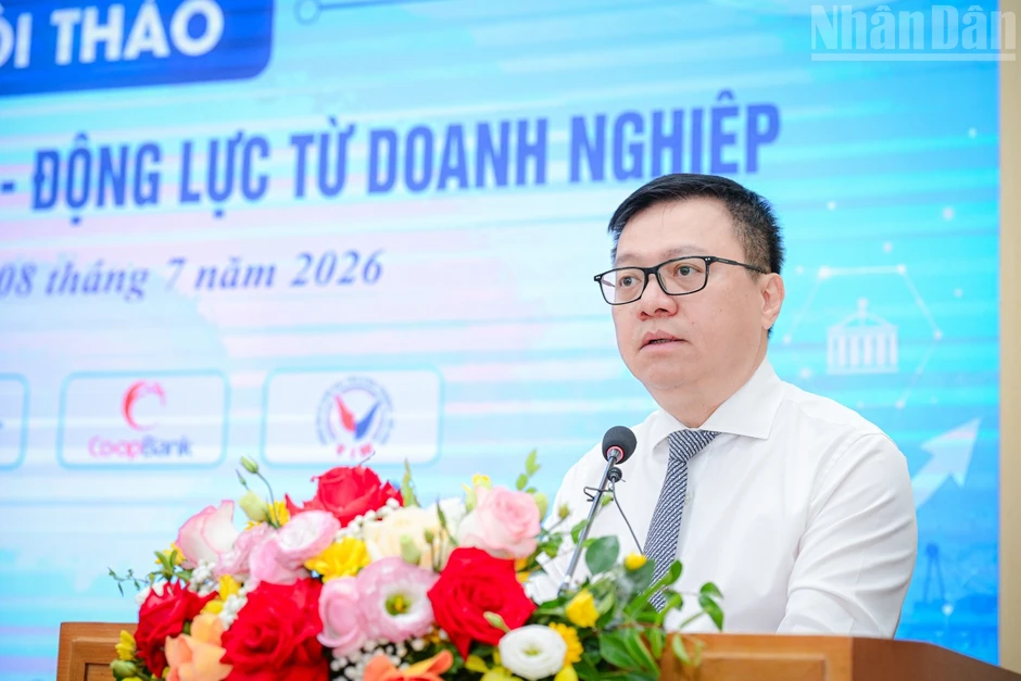 Hội thảo trực tuyến Tăng trưởng hai con số - Động lực từ doanh nghiệp Hội thảo trực tuyến Tăng trưởng hai con số - Động lực từ doanh nghiệp