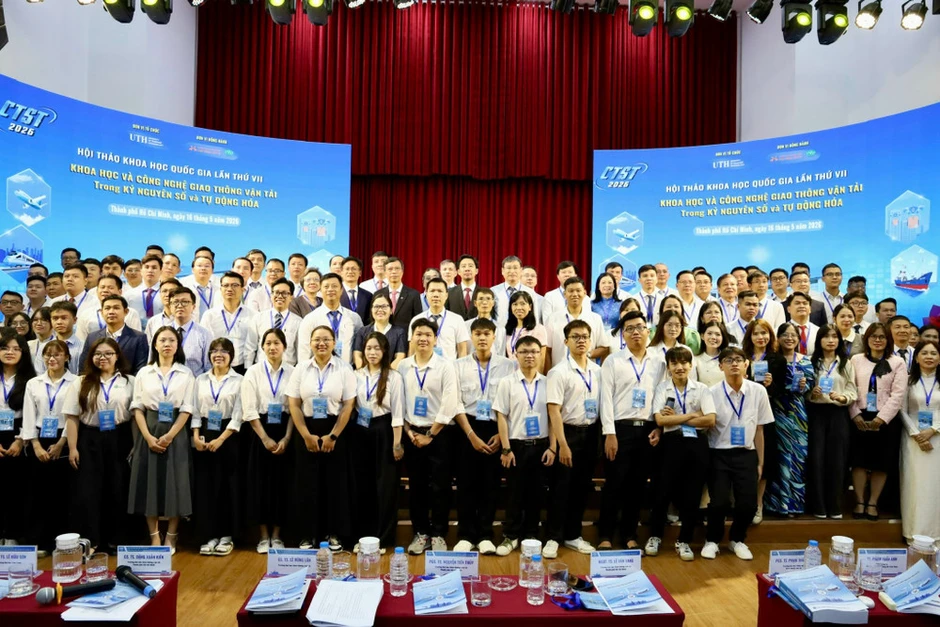 Hội tụ giải pháp công nghệ cho giao thông thông minh và bền vững Hội tụ giải pháp công nghệ cho giao thông thông minh và bền vững
