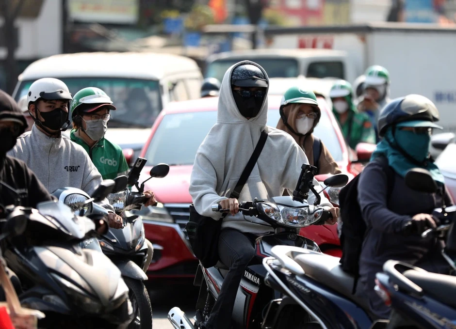 Hôm nay, nắng nóng gia tăng ở TP.HCM và Nam bộ Hôm nay, nắng nóng gia tăng ở TP.HCM và Nam bộ