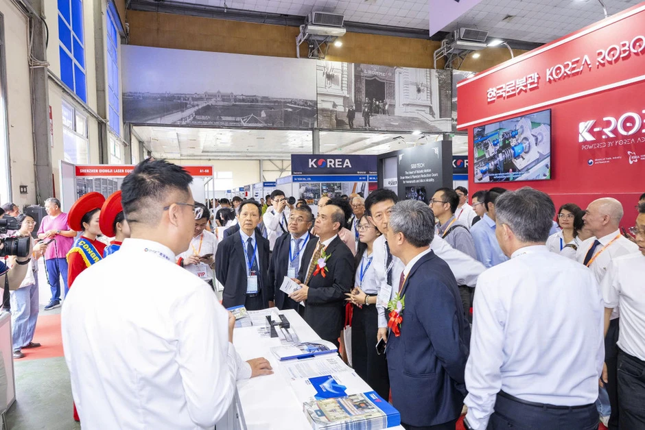 Hơn 280 doanh nghiệp tham gia VINAMAC EXPO 2026, thúc đẩy kết nối công nghiệp và công nghệ Hơn 280 doanh nghiệp tham gia VINAMAC EXPO 2026, thúc đẩy kết nối công nghiệp và công nghệ