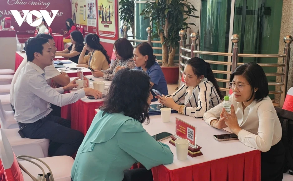 Hơn 400 doanh nghiệp tham dự Hội nghị xúc tiến đầu tư tại Hải Phòng Hơn 400 doanh nghiệp tham dự Hội nghị xúc tiến đầu tư tại Hải Phòng