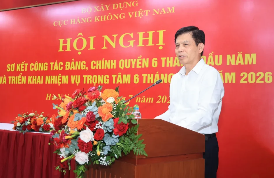 Hơn 45 triệu lượt hành khách đi máy bay trong 6 tháng