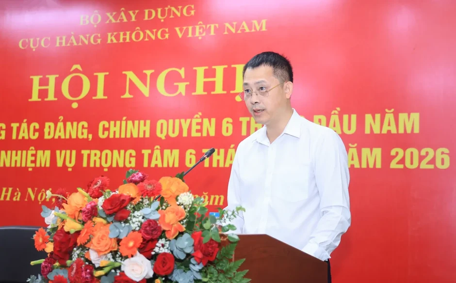Hơn 45 triệu lượt hành khách đi máy bay trong 6 tháng