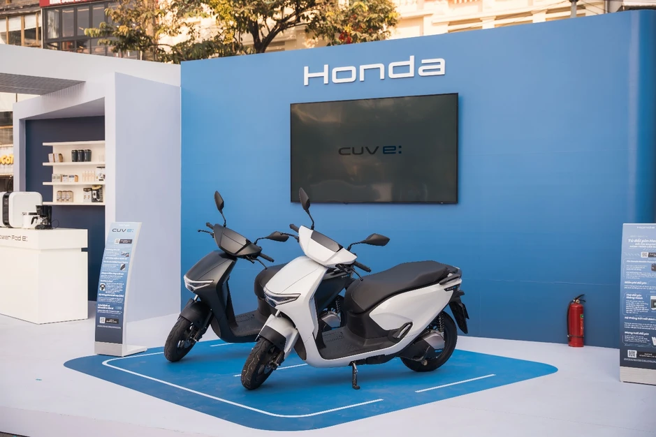 Honda theo đuổi chiến lược song song cho xe điện và xe xăng Honda theo đuổi chiến lược song song cho xe điện và xe xăng